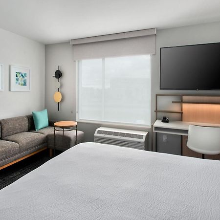Towneplace Suites Portland Airport Me South Portland Bagian luar foto