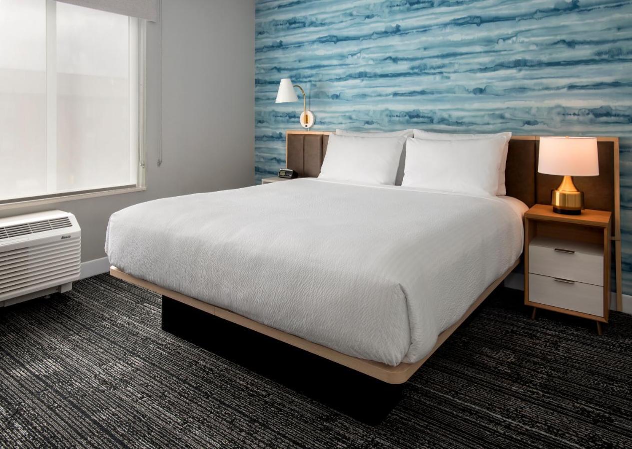 Towneplace Suites Portland Airport Me South Portland Bagian luar foto