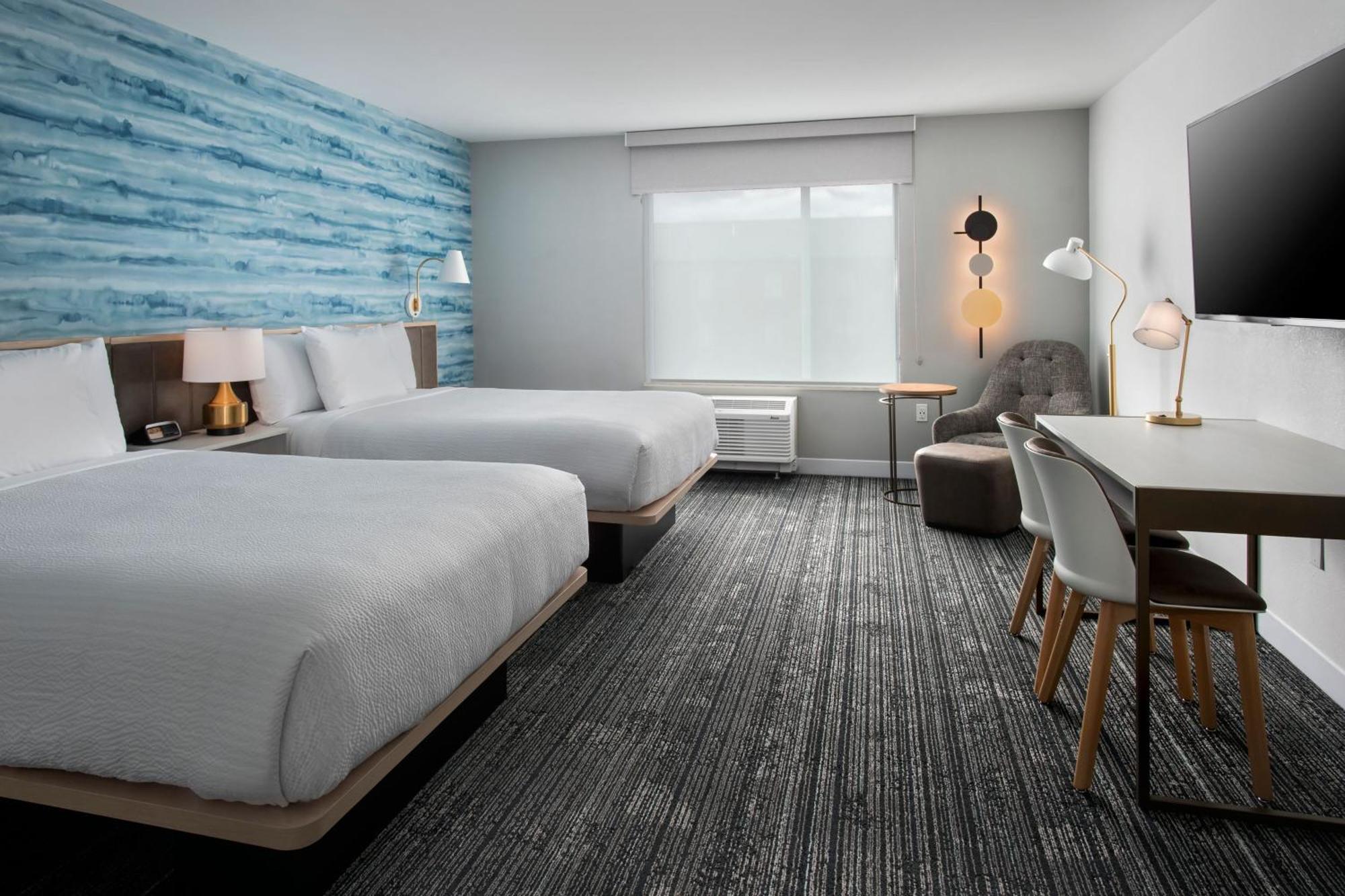 Towneplace Suites Portland Airport Me South Portland Bagian luar foto